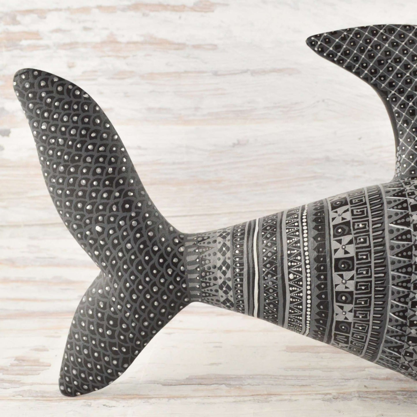 Shark Alebrije Oaxacan Wood Carving - Alebrije Huichol Mexican Folk art magiamexica.com