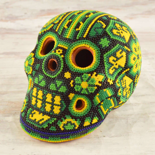 Skull Huichol Art - Alebrije Huichol Mexican Folk art magiamexica.com