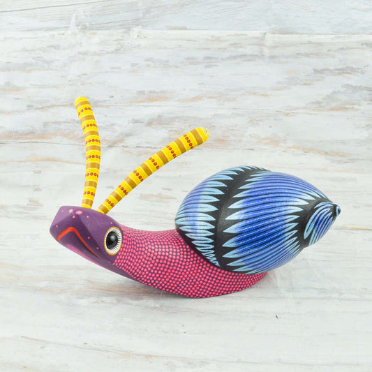 Snail Alebrije Oaxacan Wood Carving - Alebrije Huichol Mexican Folk art magiamexica.com