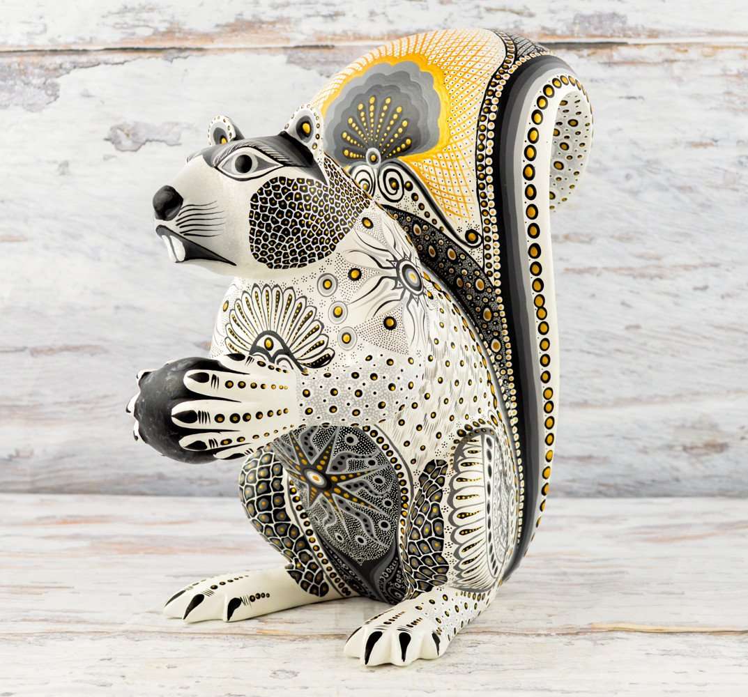 Squirrel Alebrije Oaxacan Wood Carving - Alebrije Huichol Mexican Folk art magiamexica.com