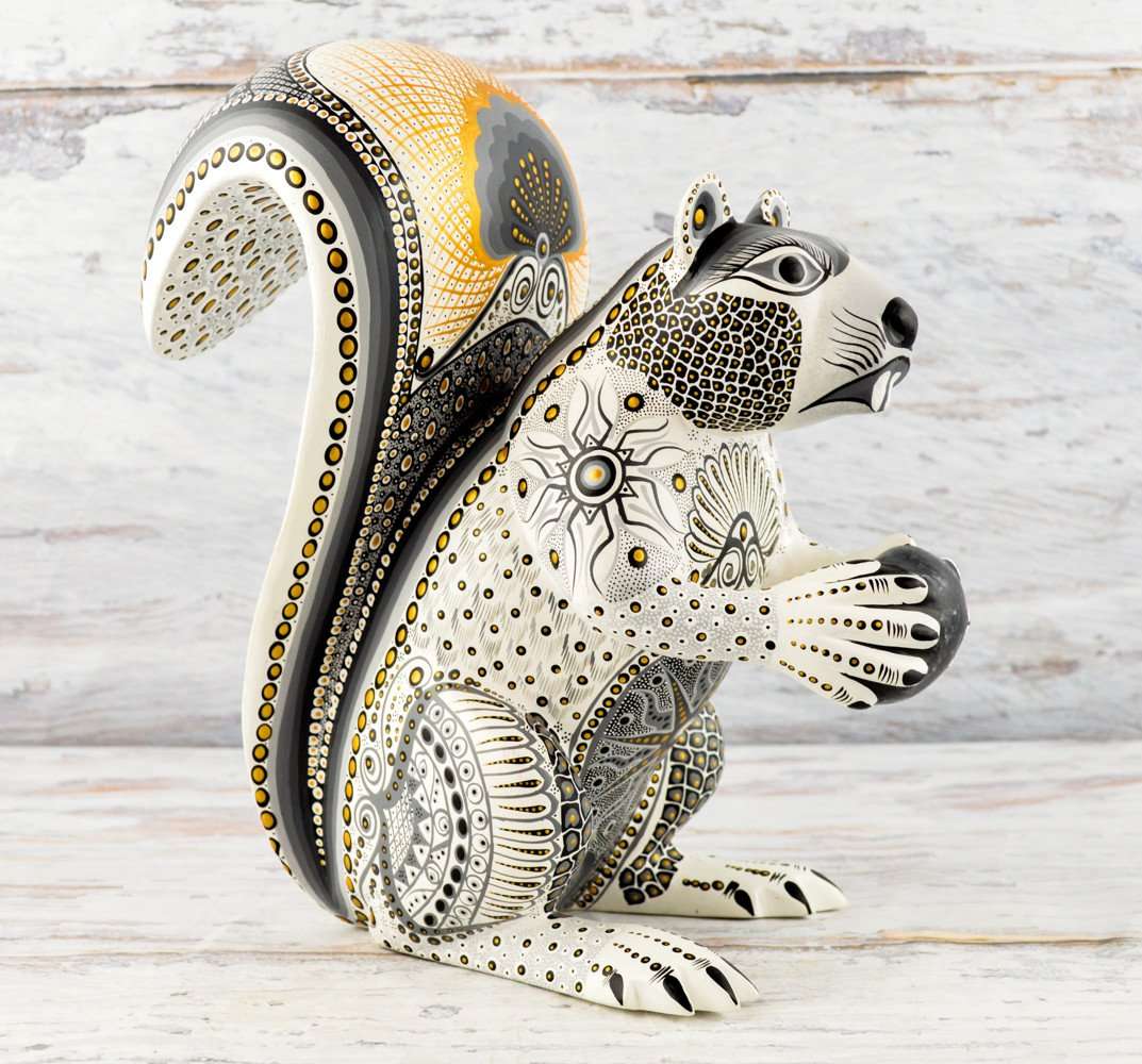 Squirrel Alebrije Oaxacan Wood Carving - Alebrije Huichol Mexican Folk art magiamexica.com