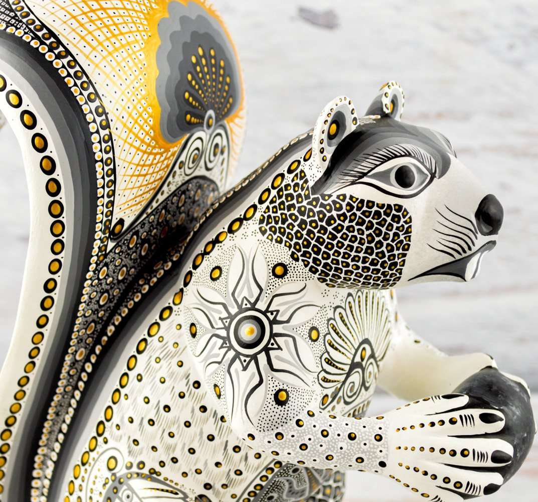 Squirrel Alebrije Oaxacan Wood Carving - Alebrije Huichol Mexican Folk art magiamexica.com