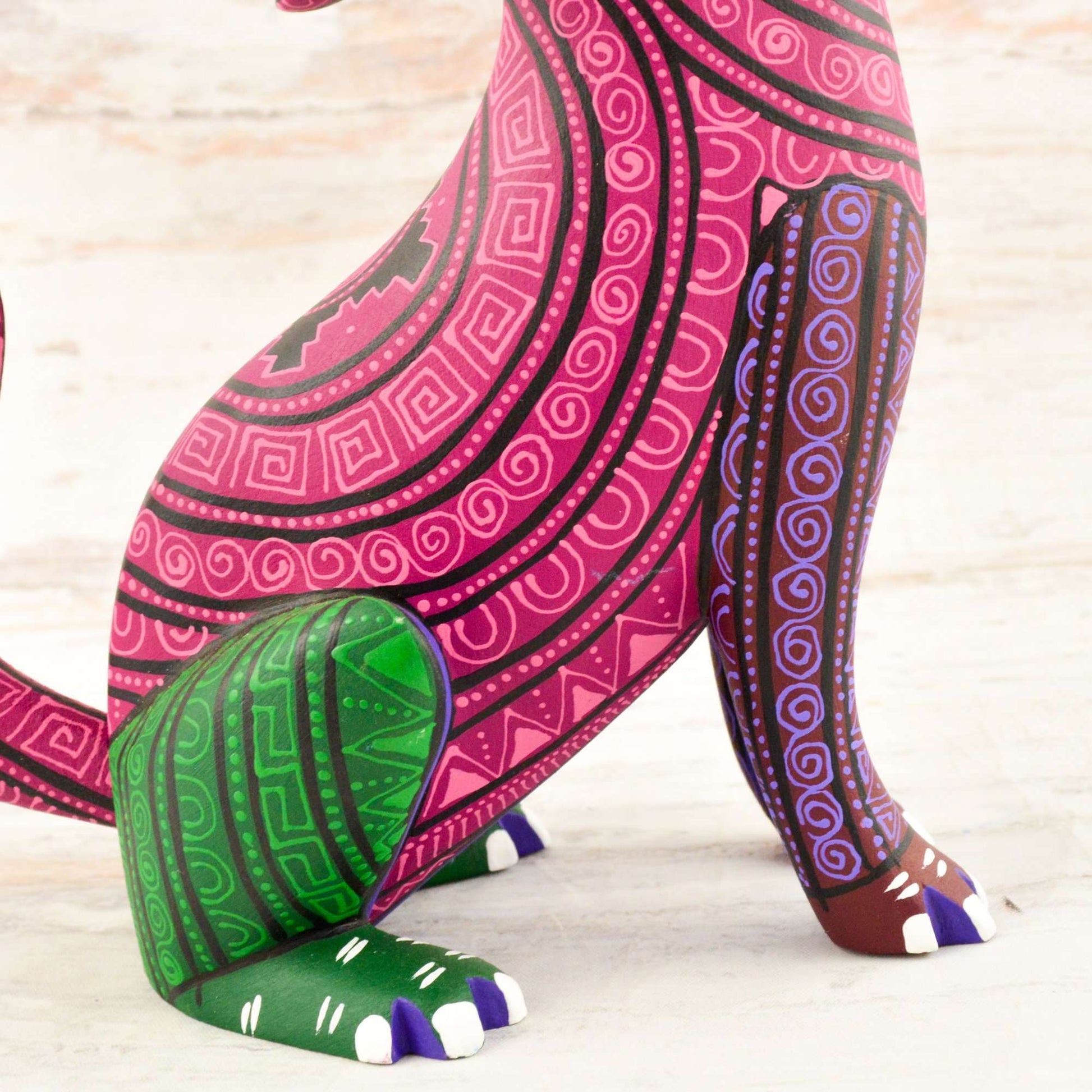 Wolf Alebrije Oaxacan Wood Carving - Alebrije Huichol Mexican Folk art magiamexica.com
