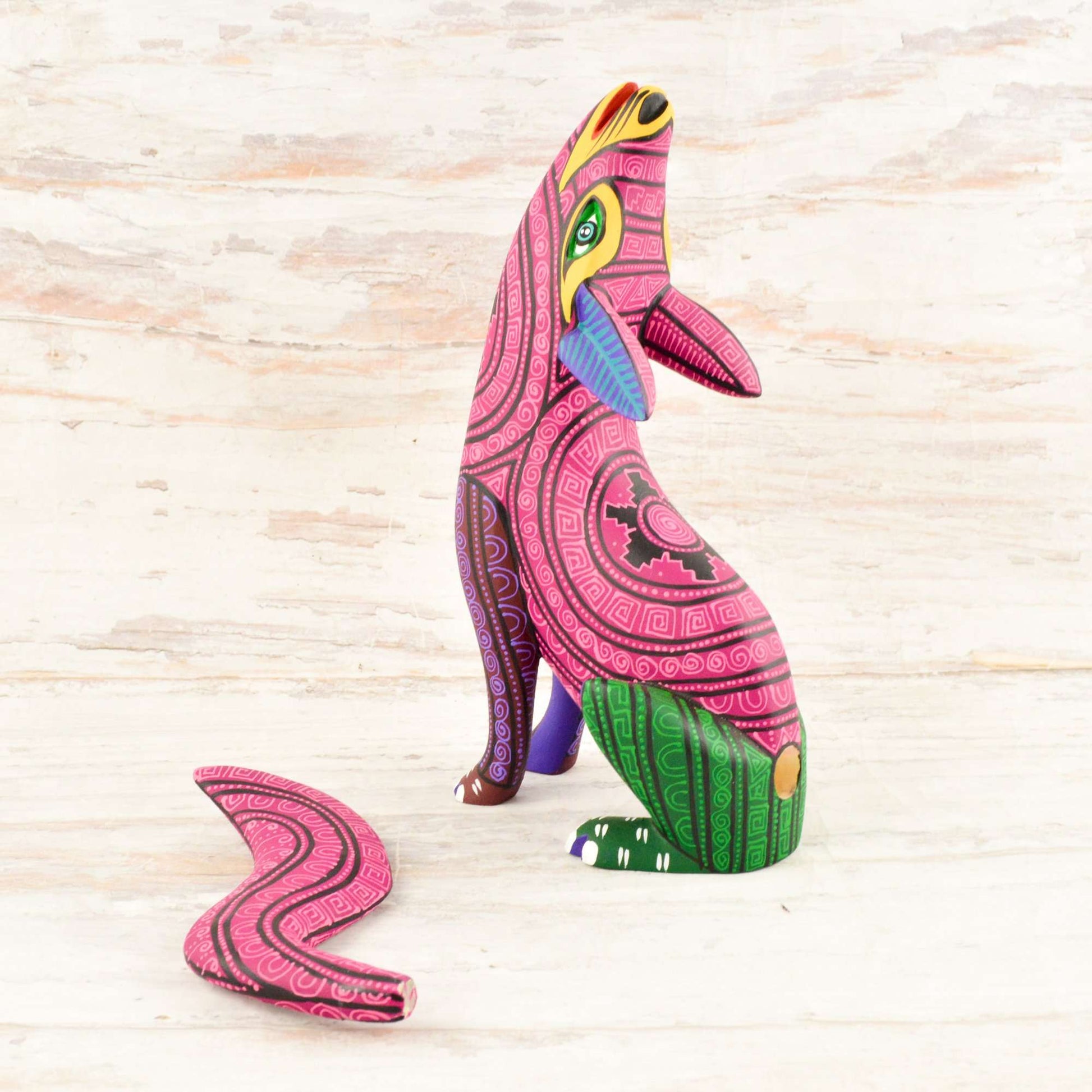 Wolf Alebrije Oaxacan Wood Carving - Alebrije Huichol Mexican Folk art magiamexica.com